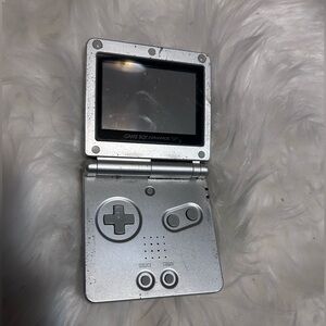 Nintendo Game Boy Advance SP - Metallic Gray